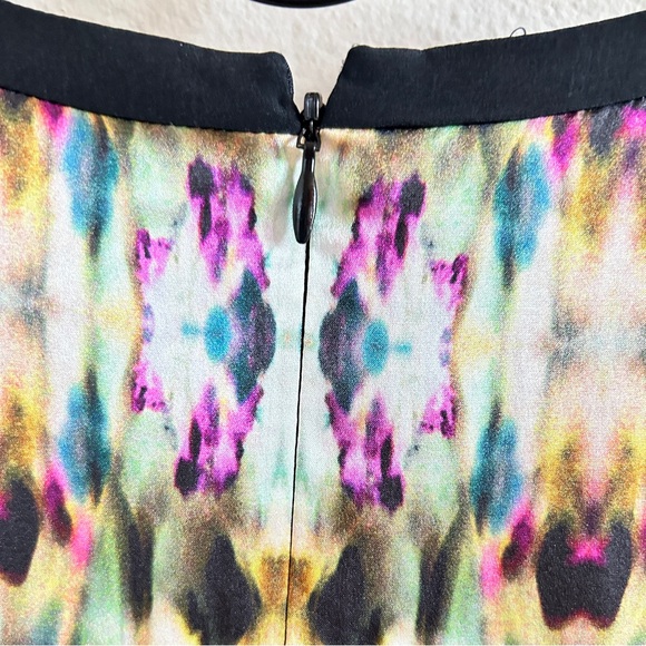 ICB New York Silk Short Sleeve Mini Multicolored Abstract Dress Lined  Size 2 - Picture 7 of 12